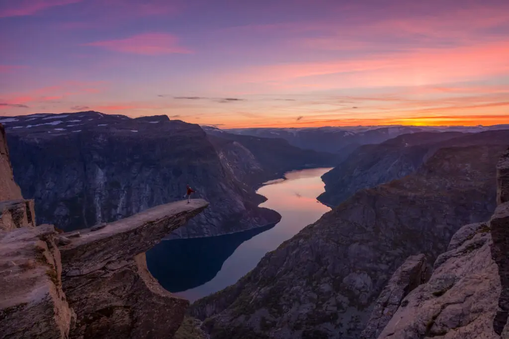 Trolltunga sunset hike