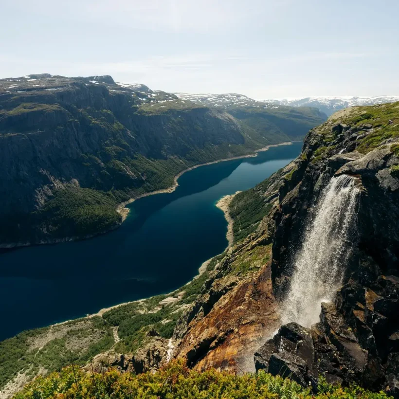 large-Hardanger - waterfalls, fjords and mountains -@kaptenhal - Trolltunga Adventures
